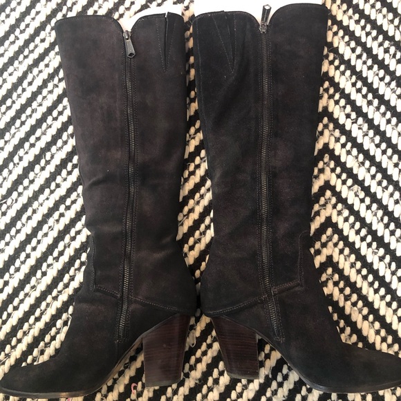 Beautiful Donald J Pliner Sandora sparkle boots. - Picture 2 of 8